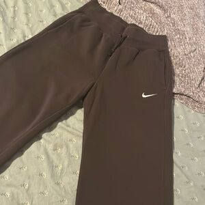 Nike high waisted Sweatpants